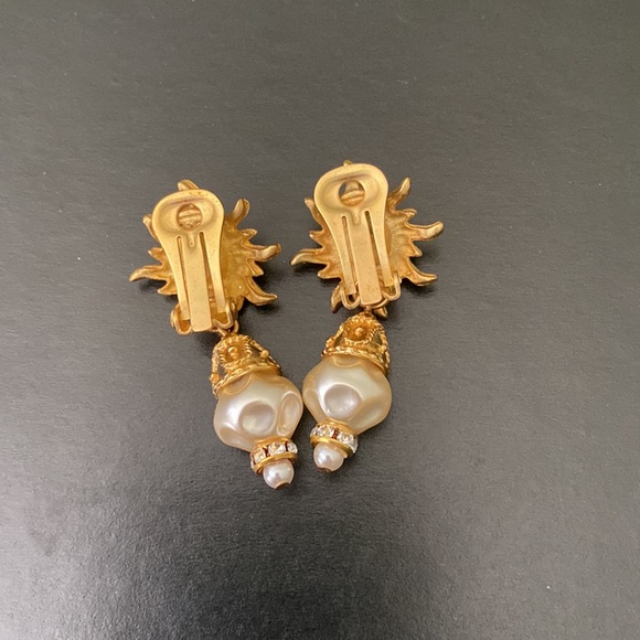 Earrings - Picture 2 of 2